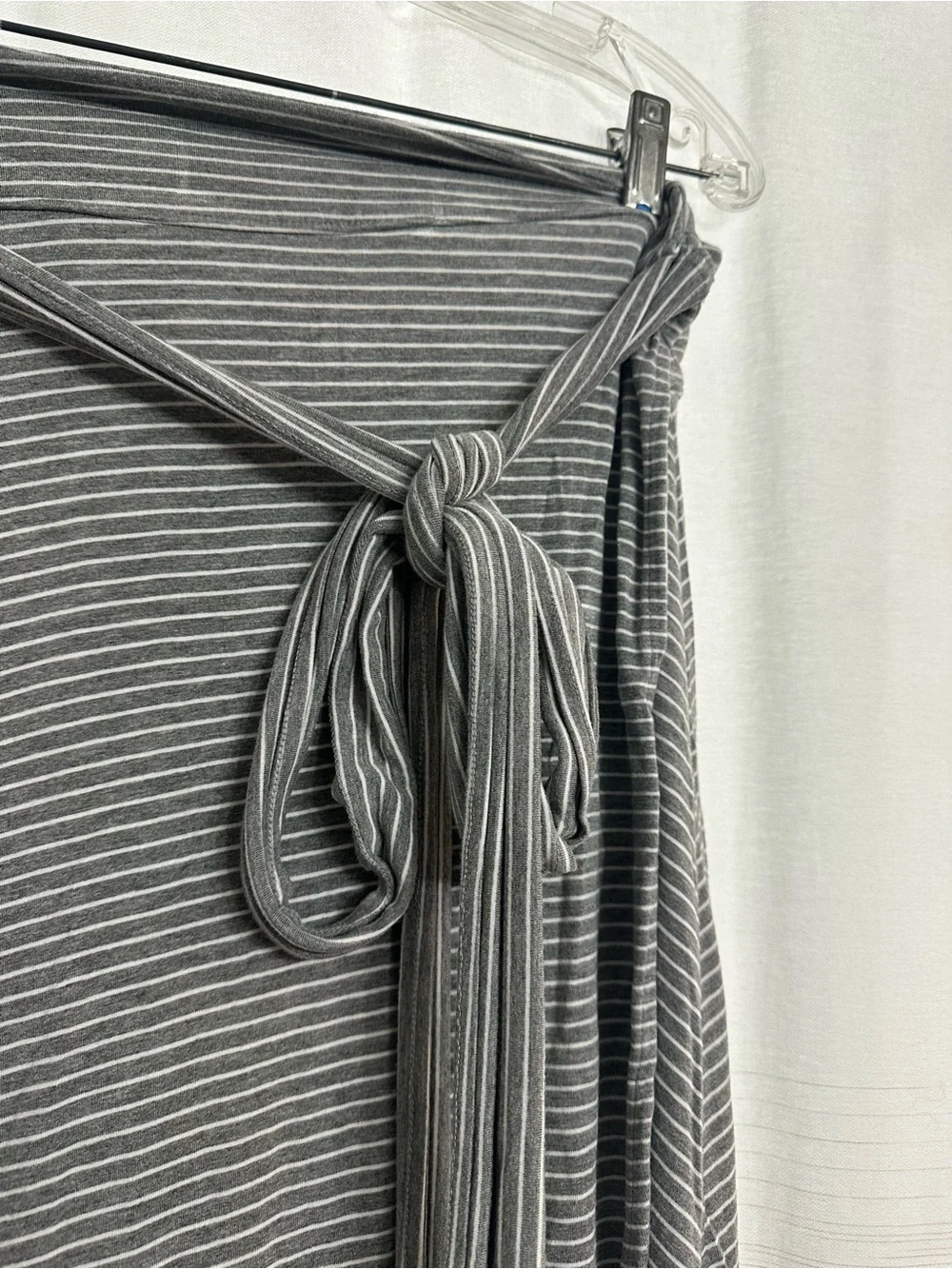 GAP Gray Striped Wrap Midi Skirt with Tie Size L